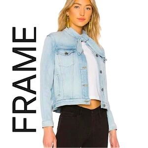 FRAME. EUC. Beautiful Bow collar button down Denim jacket.Washed out Blue.Large.